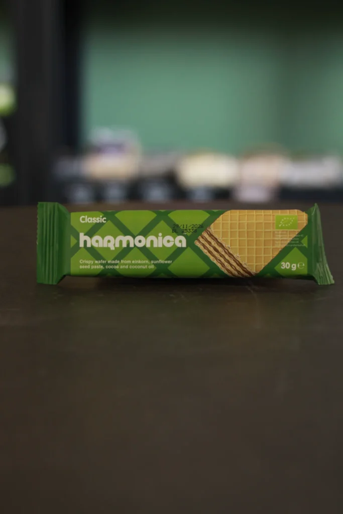 Био хрупкава вафла Harmonica Класика с лимец 30 грама традиционен здравословен десерт от фермерски магазин Дружба